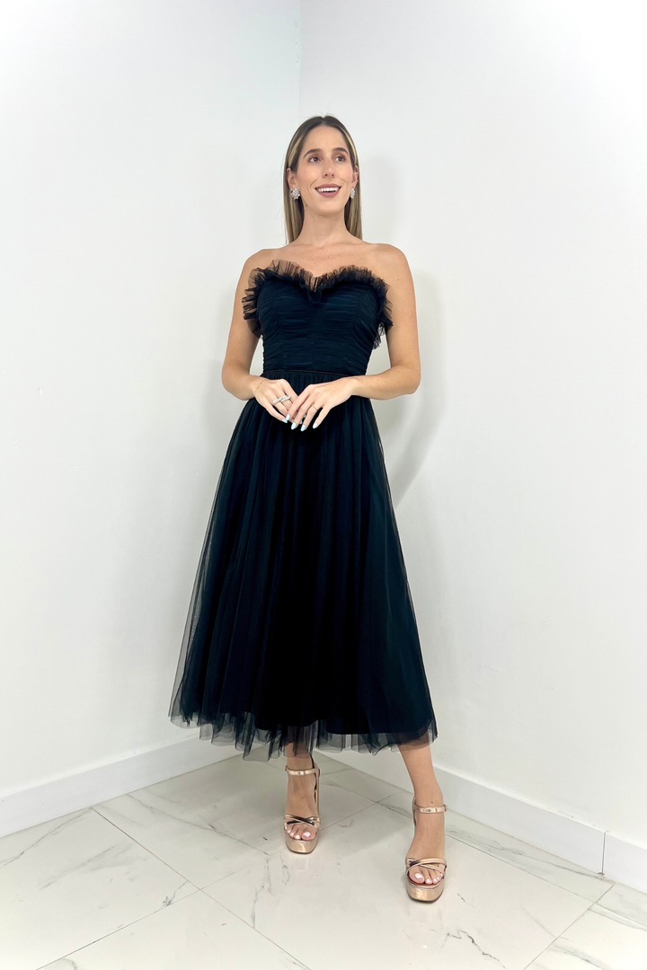 Vestido midi negro de tul