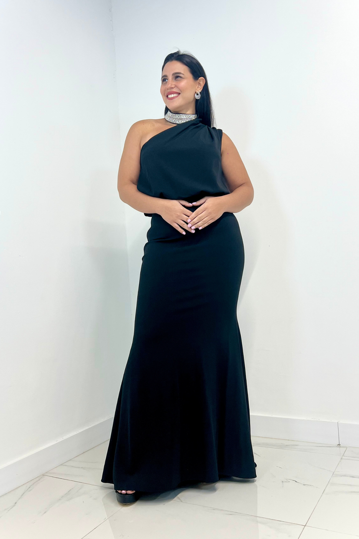 Vestido largo negro asimetrico