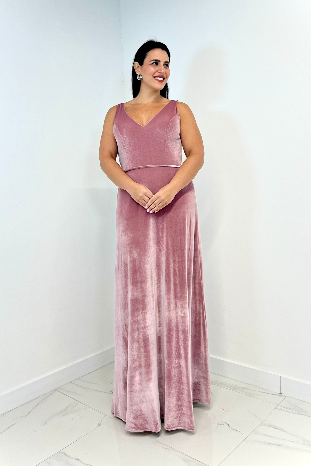 Vestido largo de terciopelo rosado
