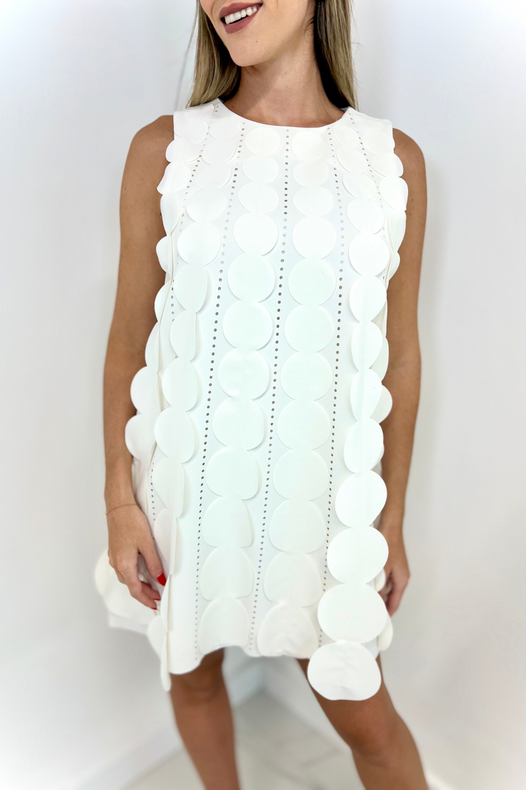 Vestido corto de lunares