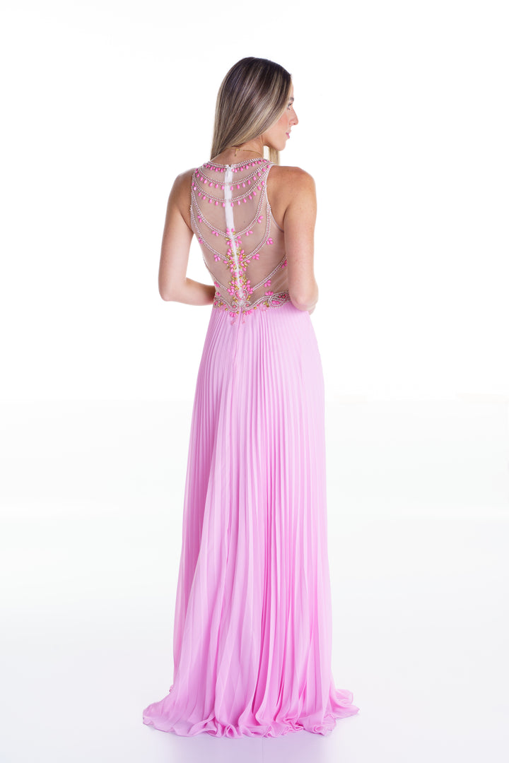 Vestido largo rosado plisado con pedreria