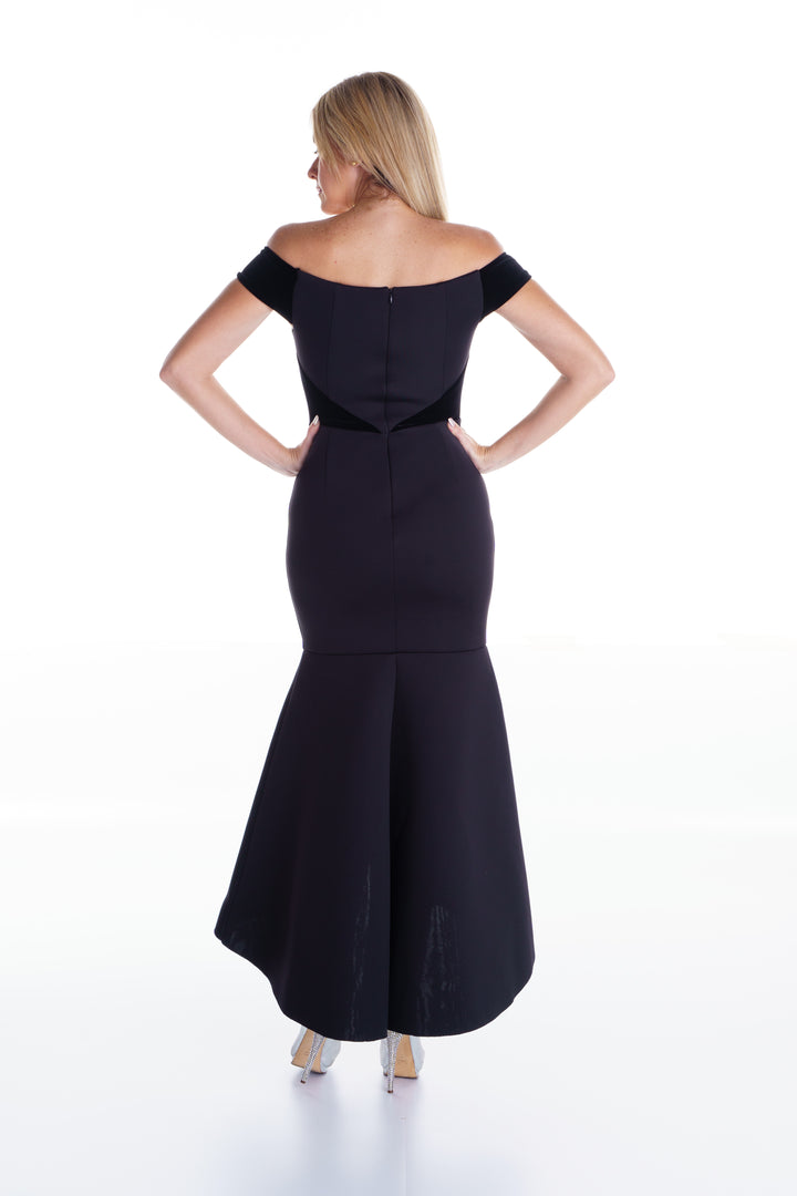 Vestido midi negro de neopreno