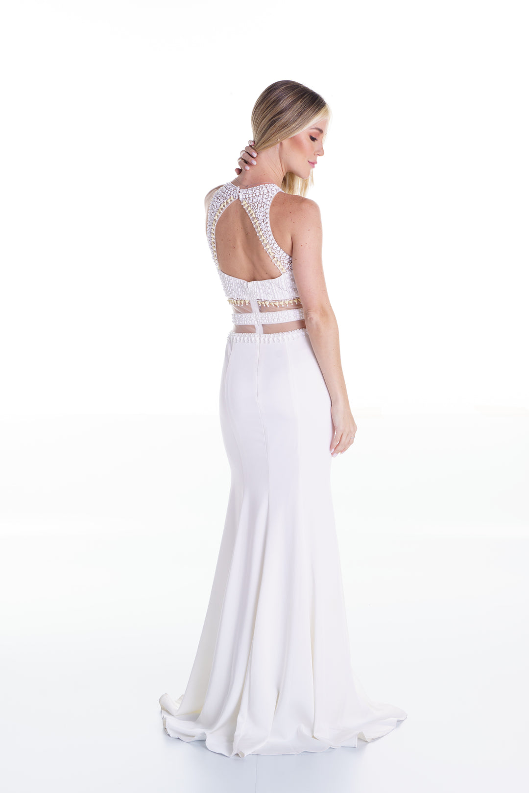 Vestido largo blanco bordado
