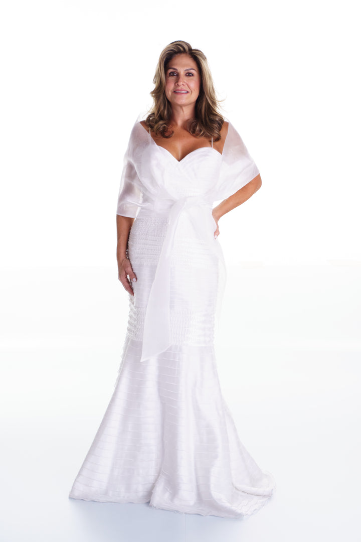 Vestido largo blanco con shal
