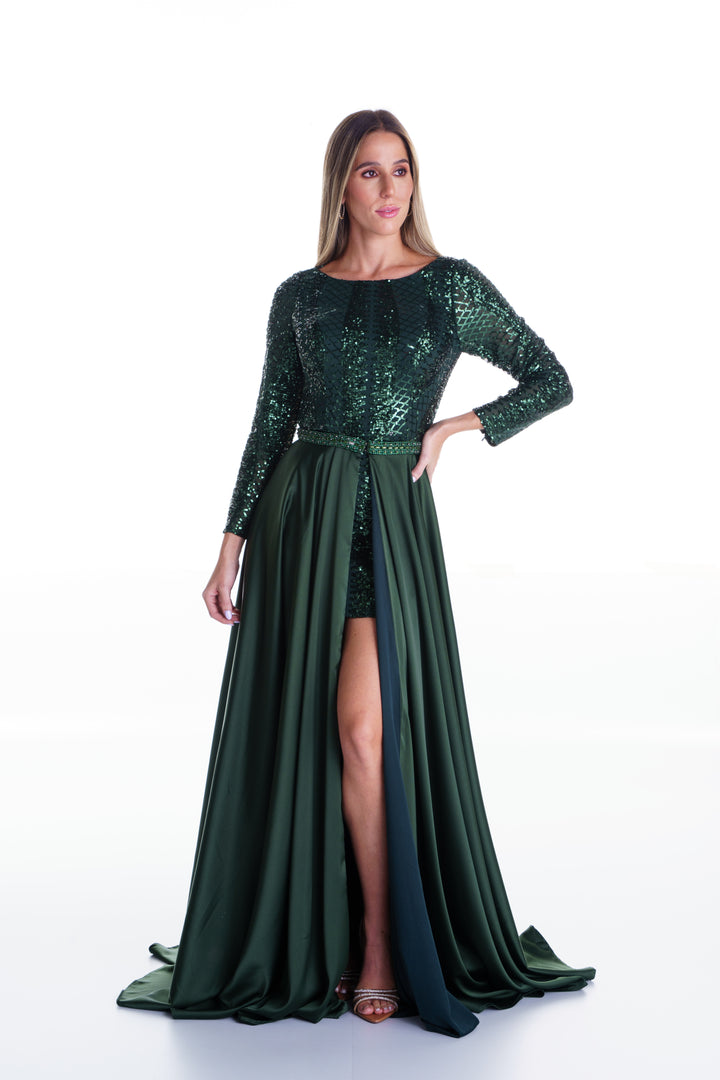 Vestido verde de lentejuelas con sobre falda