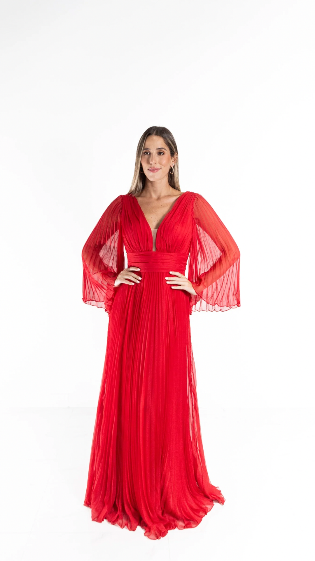 Vestido largo rojo plisado