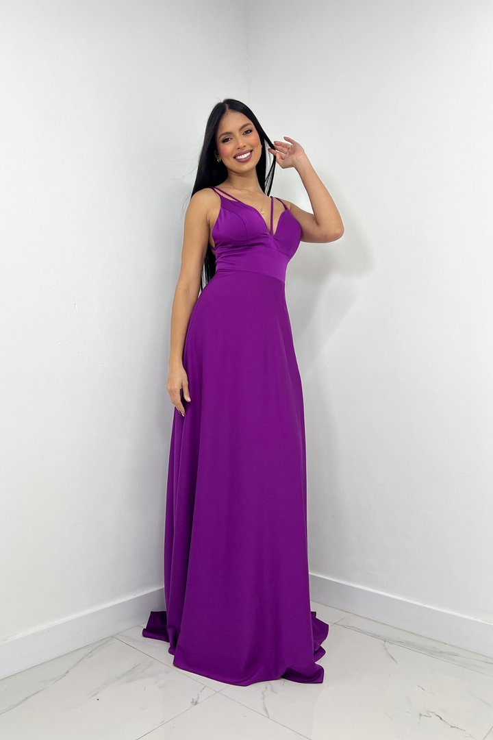 Vestido largo morado escote en v