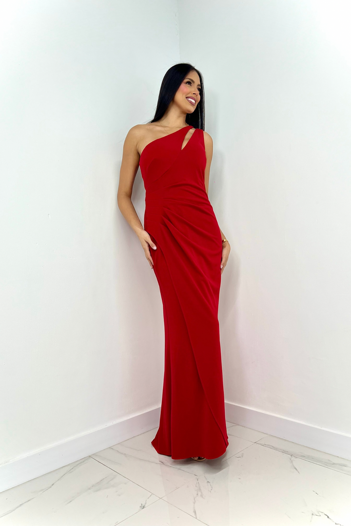 vestido rojo asimétrico