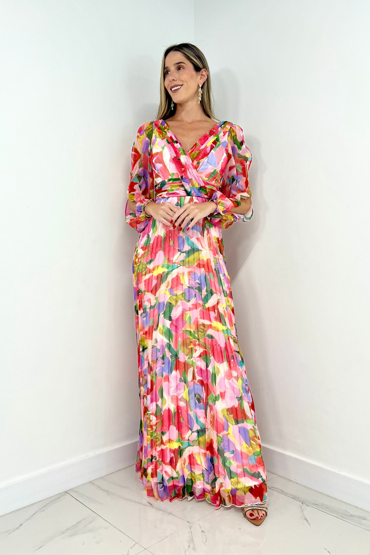 Vestido largo plisado con estampado